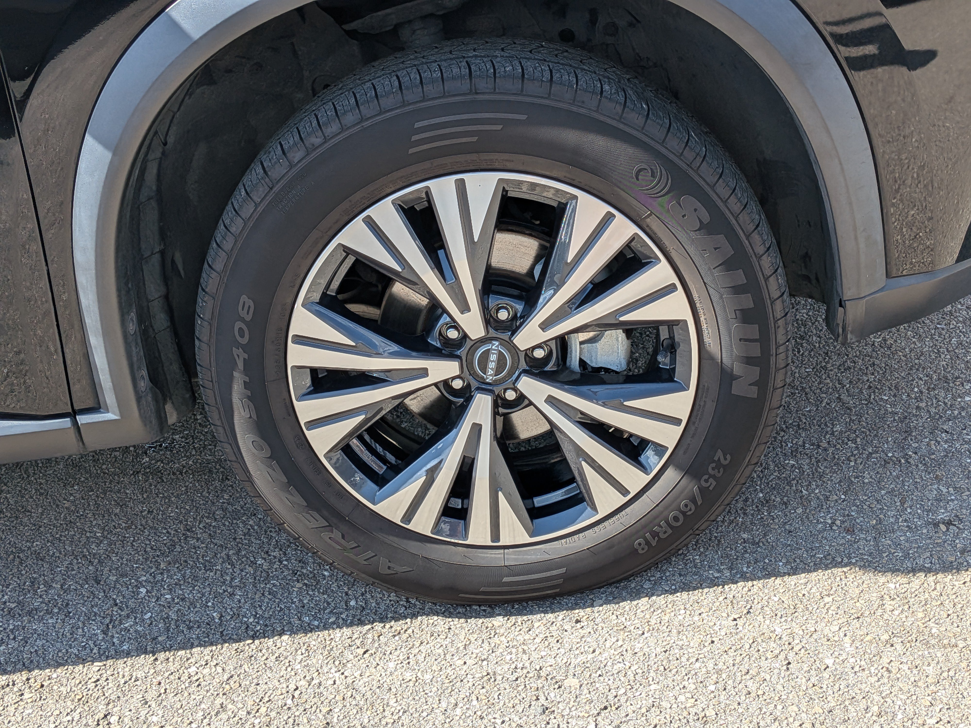 Used 2023 Nissan Rogue SV FWD image 11