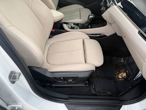 Used 2018 BMW X2 sDrive28i w/ Convenience Package FWD image 24