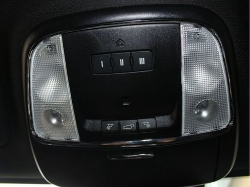 Used 2019 Jeep Grand Cherokee Trailhawk image 20