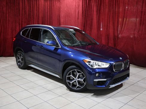 Used 2019 BMW X1 sDrive28i w/ Convenience Package FWD image 2