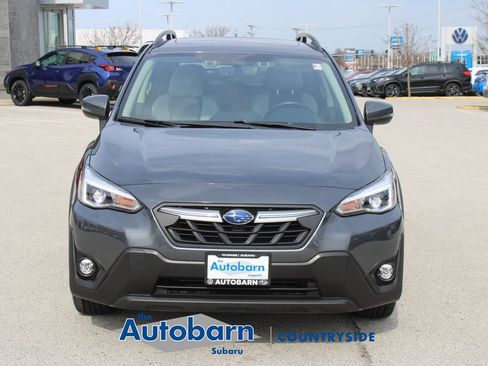 Used 2021 Subaru Crosstrek 2.5i Limited w/ Moonroof Package 1 AWD/4WD image 2