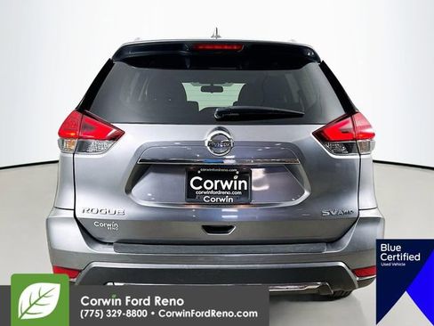 Used 2017 Nissan Rogue SV AWD/4WD image 8