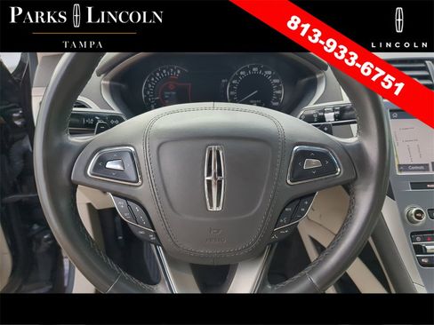 Used 2020 Lincoln MKZ w/ Convenience Package image 29