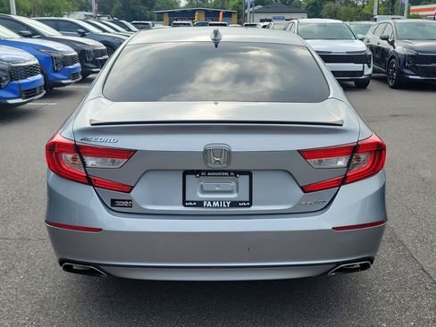 Used 2018 Honda Accord Sport image 5
