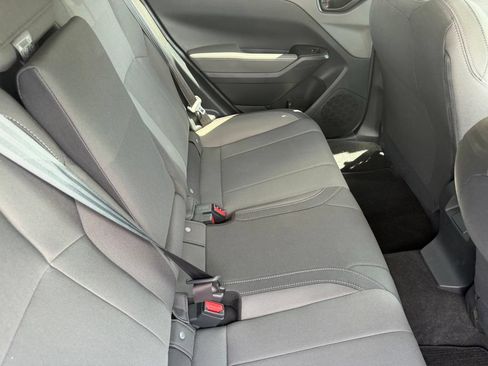 Used 2026 Subaru Crosstrek 2.5i AWD/4WD image 17