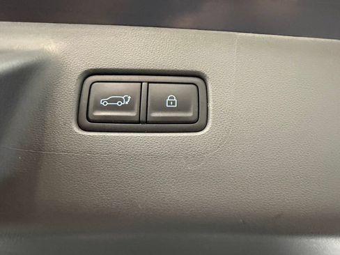 Used 2026 Hyundai Santa Fe SE FWD image 27