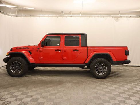 Used 2020 Jeep Gladiator Overland AWD/4WD image 2