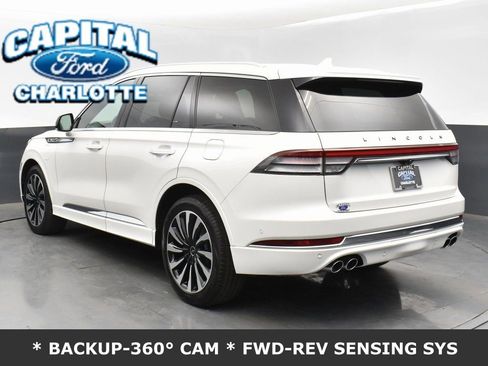 Used 2023 Lincoln Aviator Black Label Grand Touring w/ Class IV Trailer Tow Package image 8