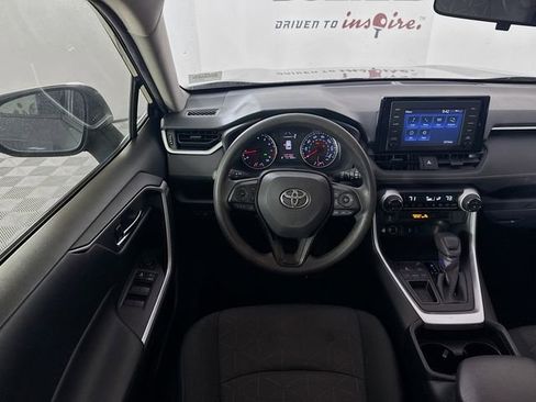 Used 2019 Toyota RAV4 XLE image 27