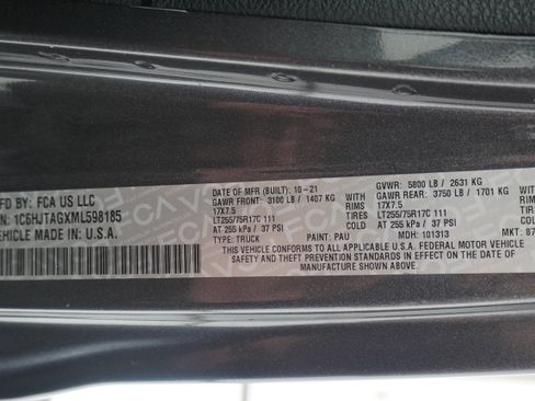 Used 2021 Jeep Gladiator Sport image 29