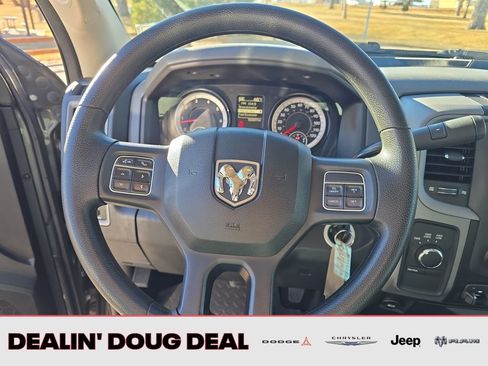 Used 2017 RAM 2500 Tradesman w/ Chrome Appearance Group image 15