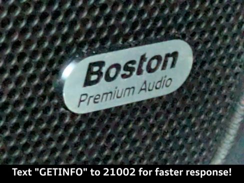 Used 2015 Chevrolet Camaro SS image 28