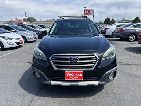 Used 2017 Subaru Outback 3.6R Touring w/ Popular Package #5A AWD/4WD image 3
