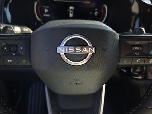 New 2026 Nissan Pathfinder SL FWD image 28