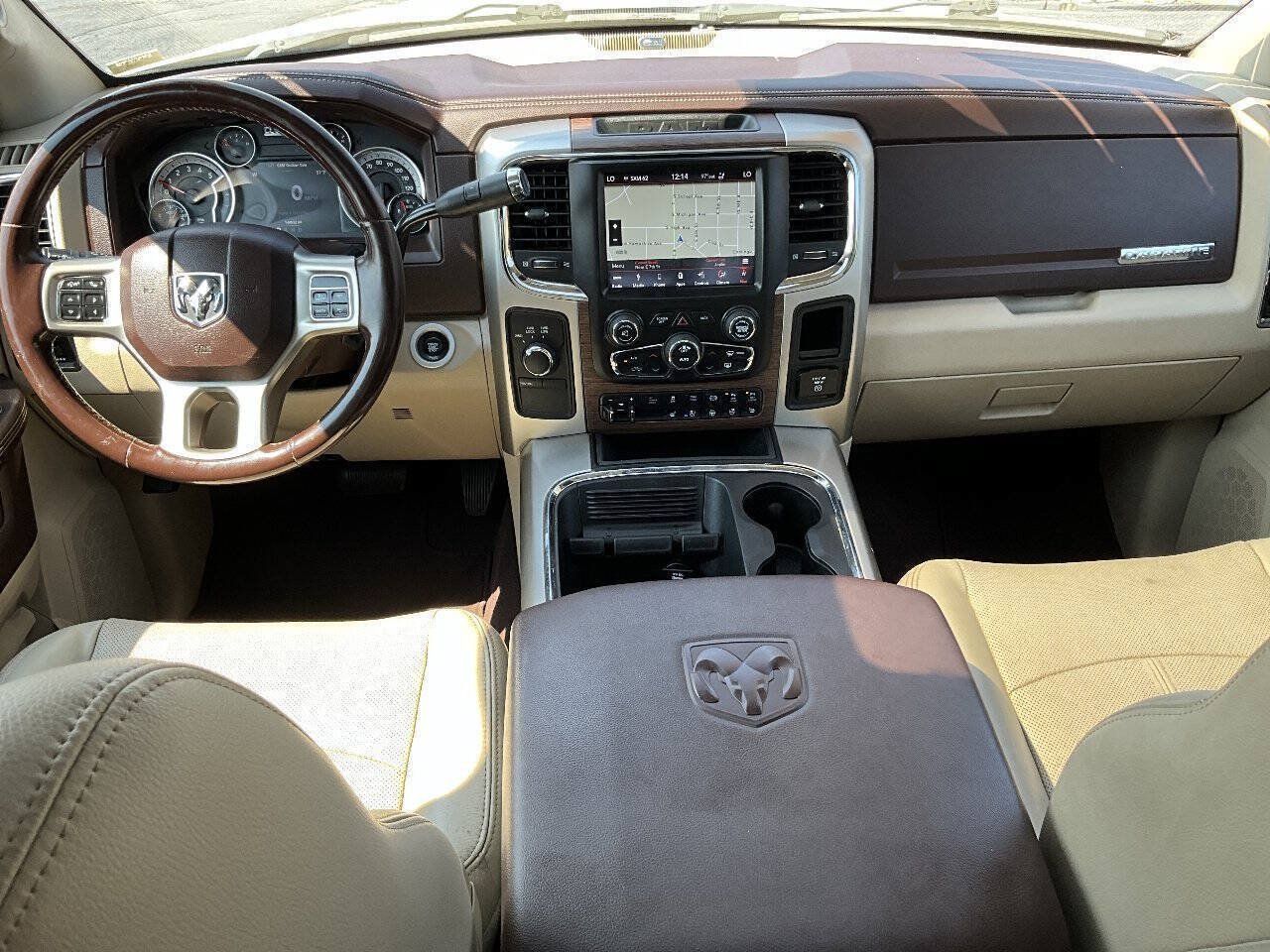 Used 2018 RAM 3500 Laramie AWD/4WD image 9
