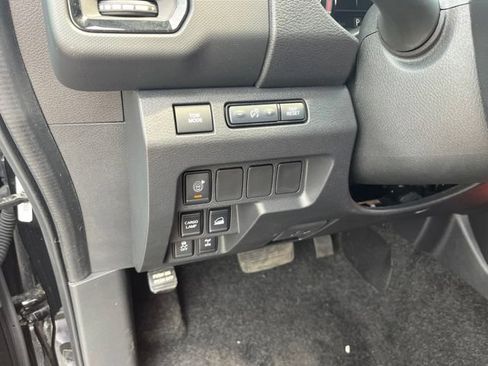 Used 2024 Nissan Frontier PRO-4X w/ Technology Package AWD/4WD image 24
