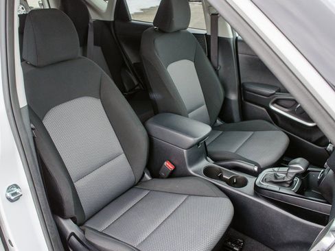 Used 2024 Kia Soul LX w/ Option Group 015 image 32