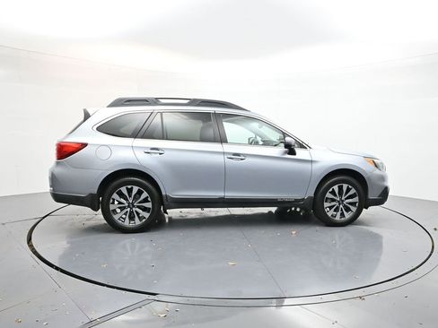 Used 2015 Subaru Outback 2.5i Limited image 5