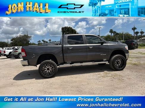 Used 2019 RAM 1500 Big Horn AWD/4WD image 11