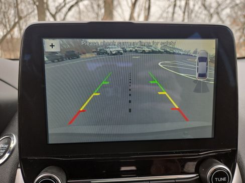 Used 2019 Ford EcoSport SES image 19