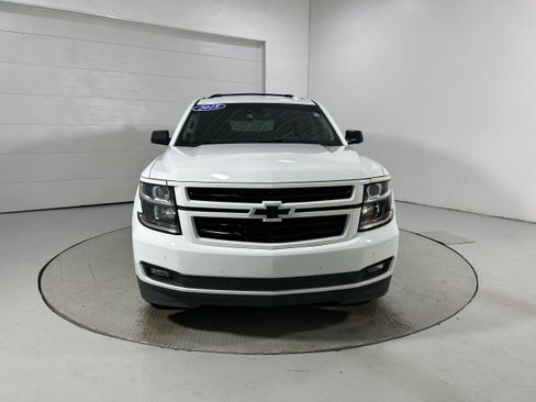 Used 2018 Chevrolet Tahoe Premier AWD/4WD image 18