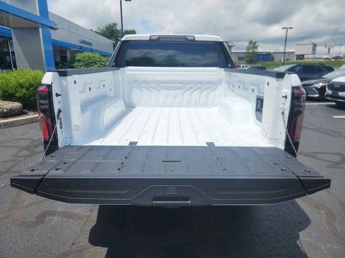 New 2026 GMC Sierra EV Elevation image 6