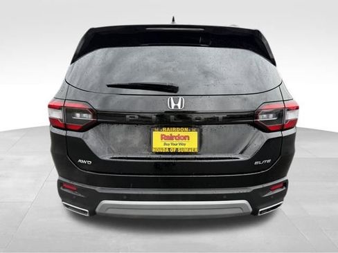 Certified 2023 Honda Pilot Elite image 9