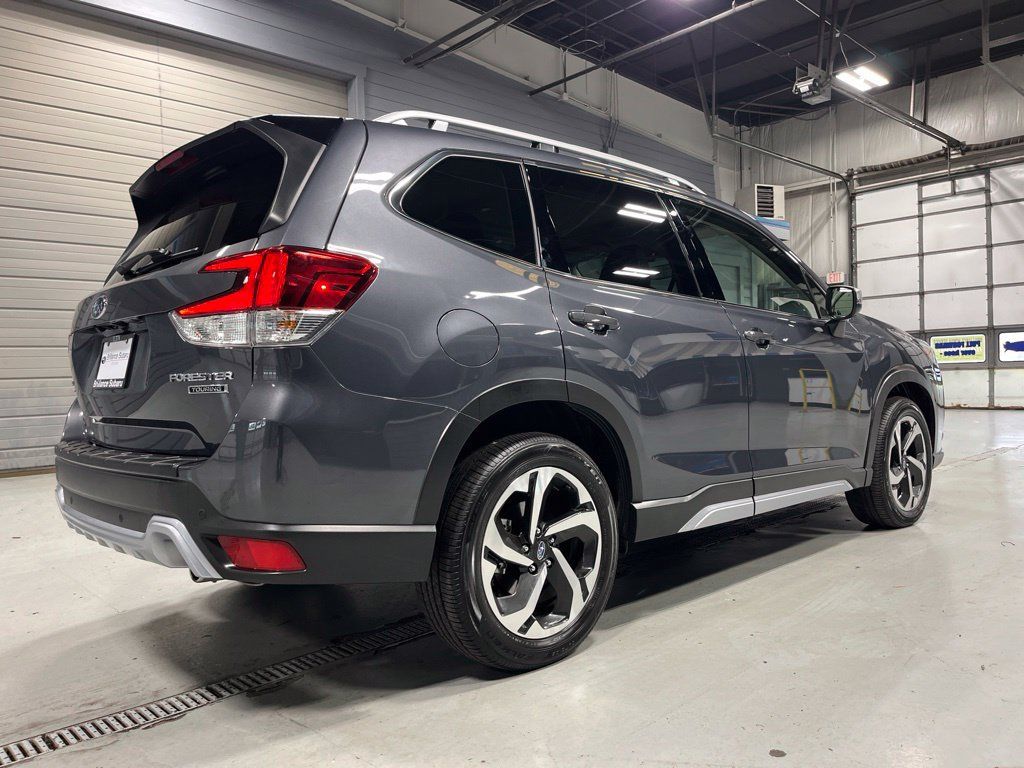 Certified 2024 Subaru Forester Touring w/ POP Package 3 AWD/4WD image 9