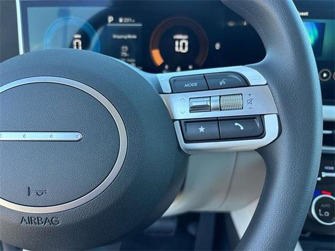 New 2026 Hyundai Tucson SEL image 11