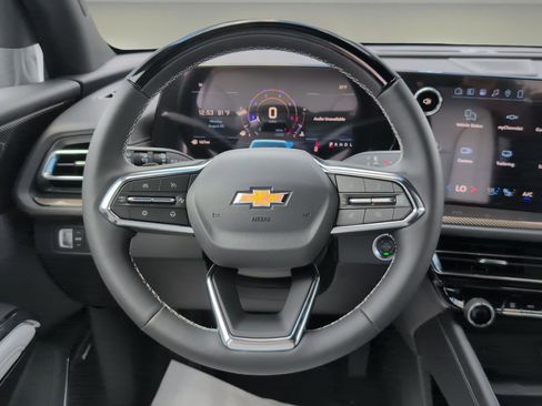 New 2026 Chevrolet Traverse High Country FWD image 11