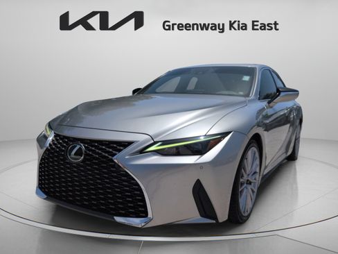 Used 2023 Lexus IS 300 w/ Premium Package RWD image 10