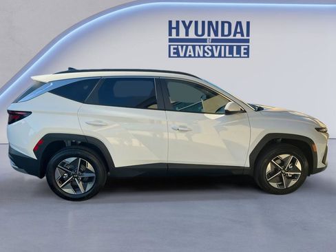 New 2026 Hyundai Tucson SEL AWD/4WD image 4