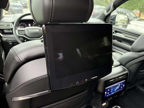Used 2026 Jeep Grand Wagoneer L Summit w/ Rear Seat Video Group I AWD/4WD image 34