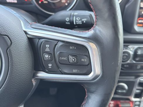 Used 2020 Jeep Gladiator Rubicon AWD/4WD image 9