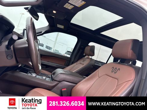 Used 2022 Ford Expedition Max King Ranch AWD/4WD image 17