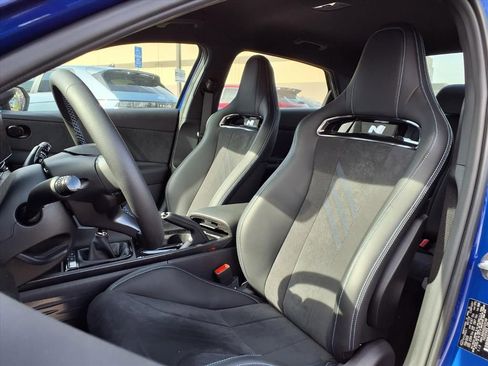 Used 2025 Hyundai Elantra N FWD image 10