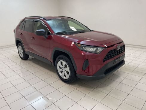 Used 2020 Toyota RAV4 LE w/ All Weather Liner Package AWD/4WD image 22