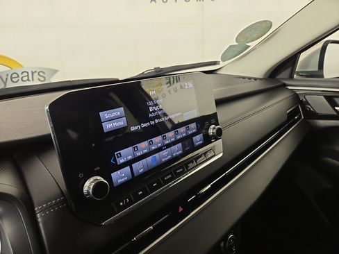 Used 2024 Mitsubishi Outlander SE FWD image 19