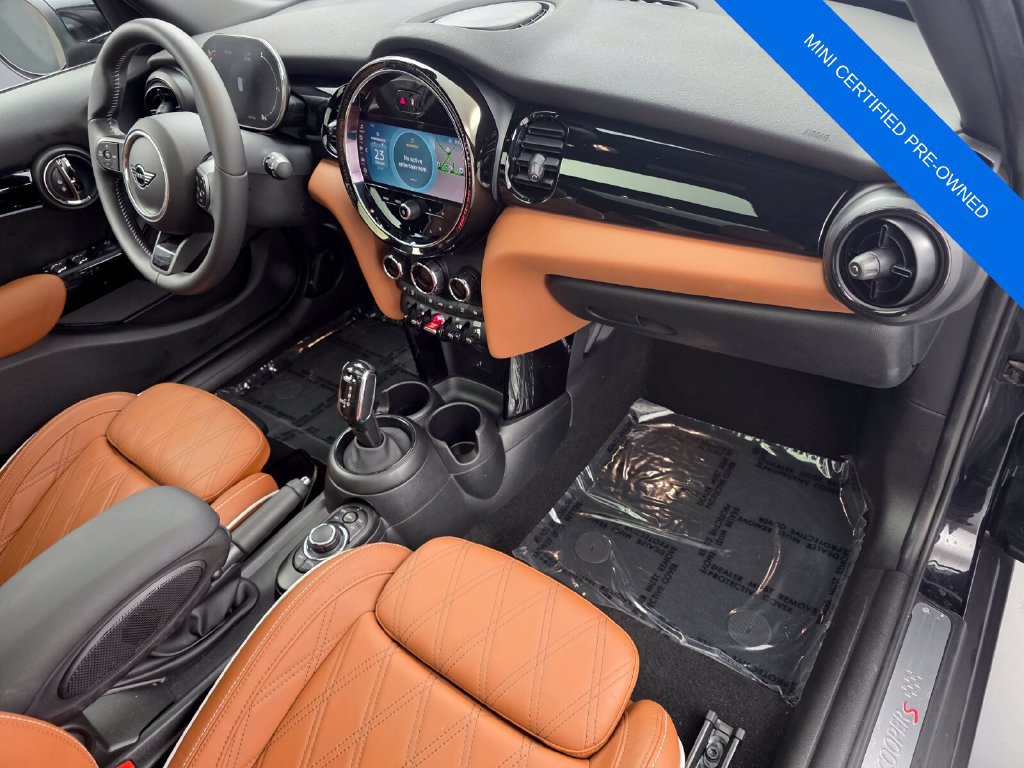 Used 2024 MINI Cooper S w/ Signature Upholstery Package FWD image 30