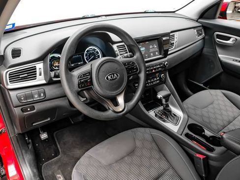 Used 2019 Kia Niro LX FWD image 3