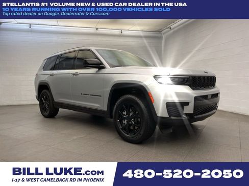 New 2025 Jeep Grand Cherokee L Altitude RWD image 1
