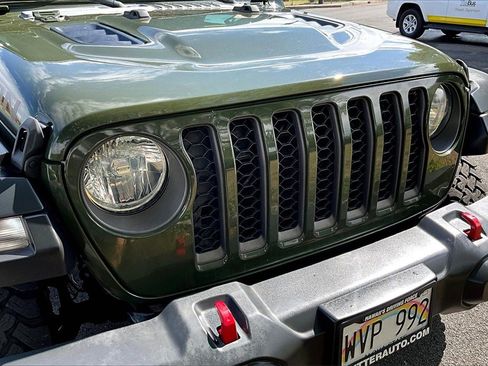 Used 2022 Jeep Gladiator Rubicon w/ Trailer Tow Package image 31