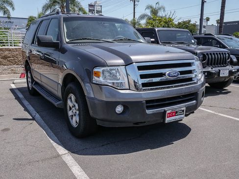 Used 2011 Ford Expedition XL w/ Fleet Convenience Pkg AWD/4WD image 6