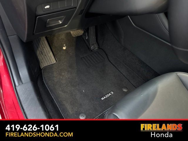 Used 2025 MAZDA MAZDA3 s FWD image 15