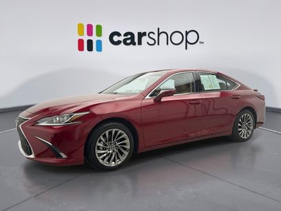 Used 2025 Lexus ES 350 w/ Luxury Package