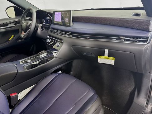 New 2026 INFINITI QX60 Sport w/ Dark Cargo Package image 39