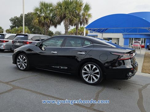 Used 2023 Nissan Maxima Platinum w/ Sport Mat Group image 3