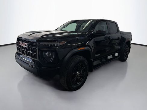 Used 2023 GMC Canyon Elevation w/ Convenience Package AWD/4WD image 5