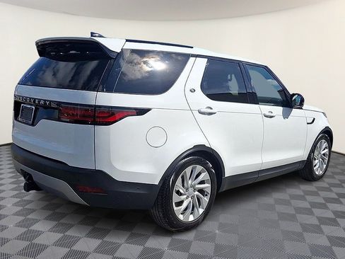 Certified 2026 Land Rover Discovery S AWD/4WD image 8