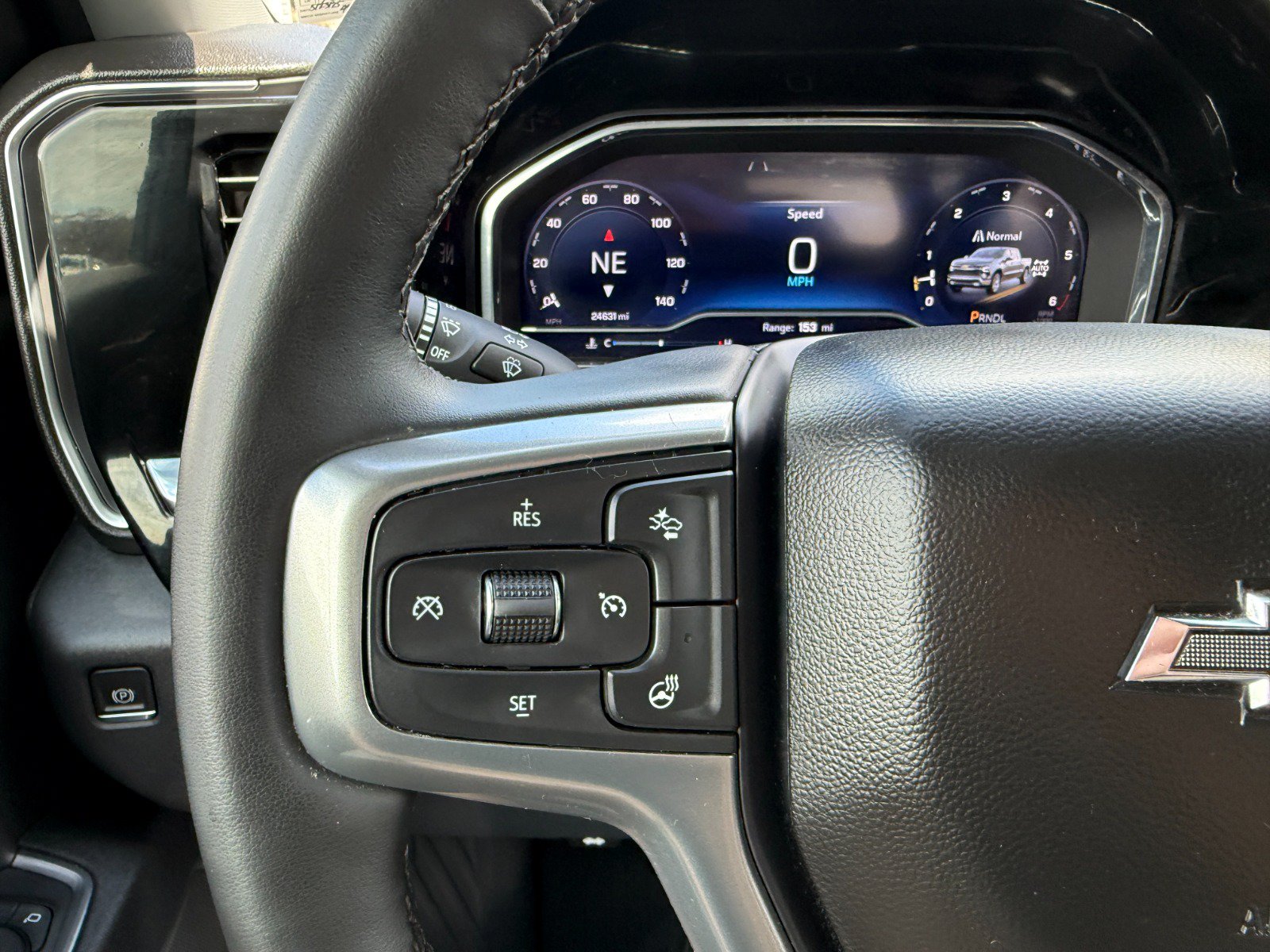 Certified 2023 Chevrolet Silverado 1500 RST AWD/4WD image 25